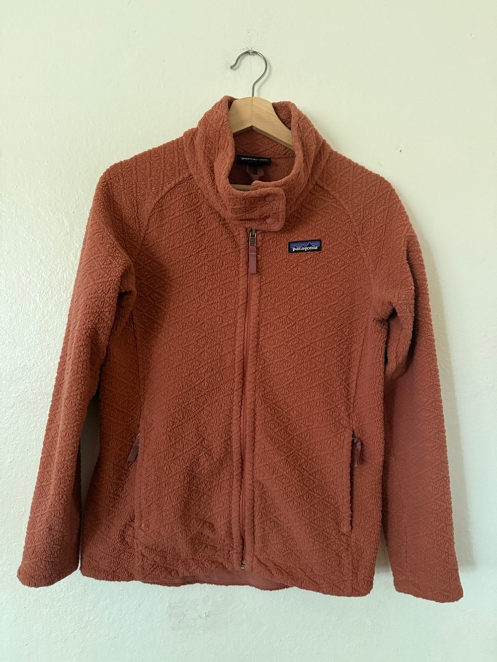 Patagonia Women's Fleece Jacket in Rusty Pink Sz S